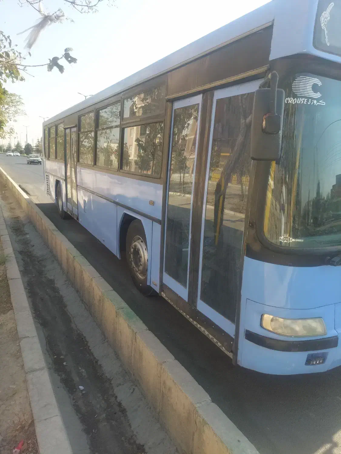 اتوبوس شهاب۸۷|خودرو سنگین|اندیشه, اندیشه فاز ۶|دیوار