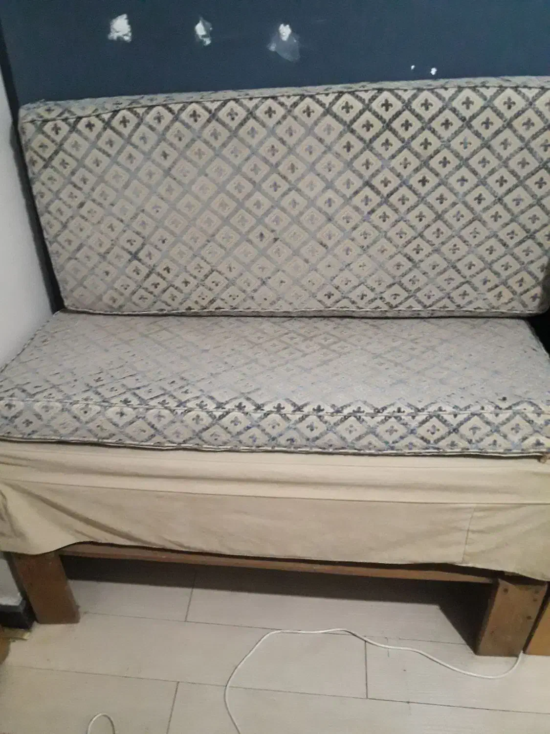 تخت سنتی جنس چوب عالی با تشک بفروش میرسد|تخت و سرویس خواب|تهران, علم و صنعت|دیوار