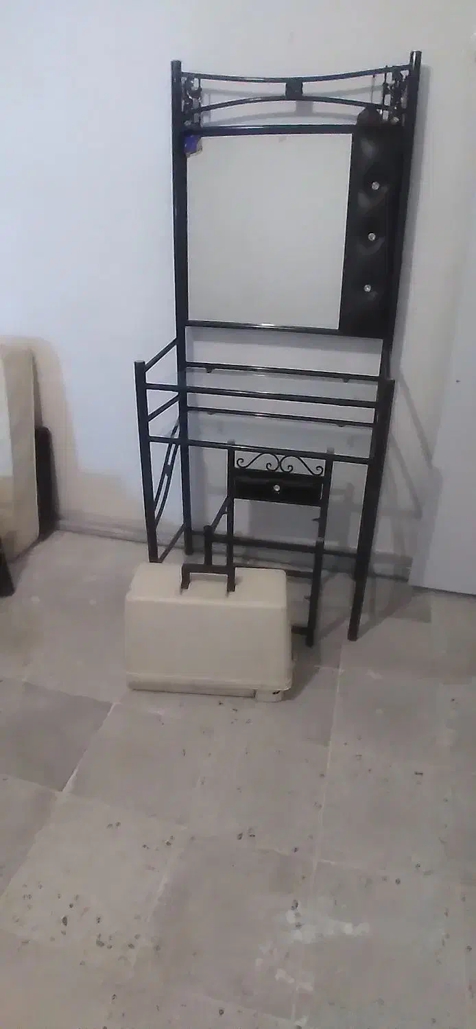 چرخ خیاطی|چرخ خیاطی و ریسندگی|خرم‌آباد, |دیوار