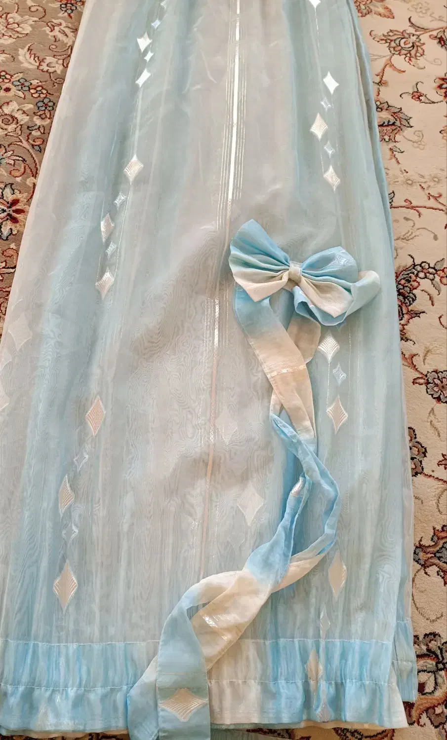 پرده پذیرایی و پشت دری|پرده، رانر، رومیزی|کلاله, |دیوار