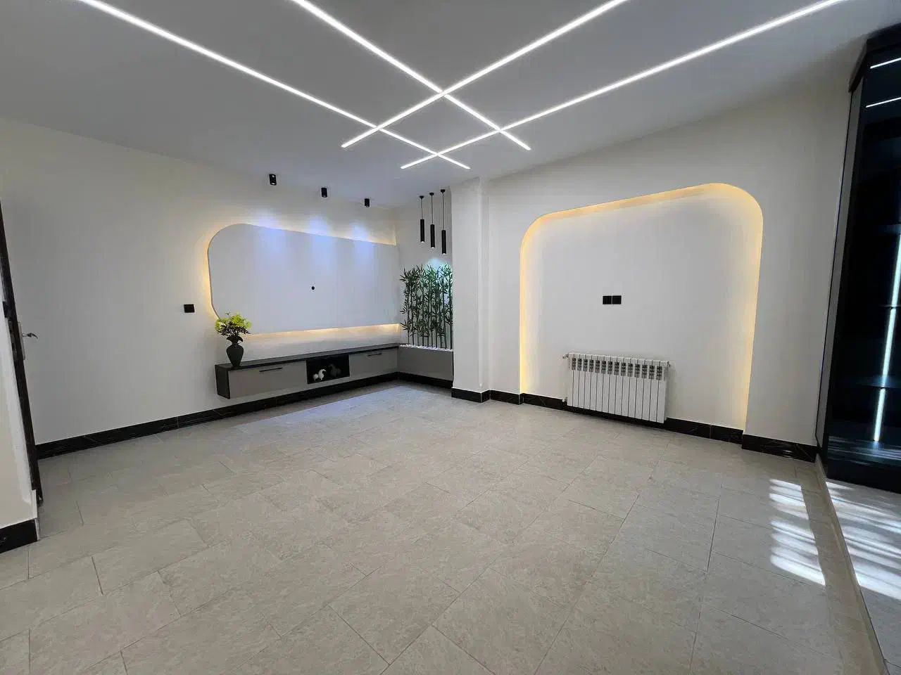 فرصتِ طلایی برای خوش‌سلیقه‌ها|فروش آپارتمان|اندیشه, اندیشه فاز ۱|دیوار