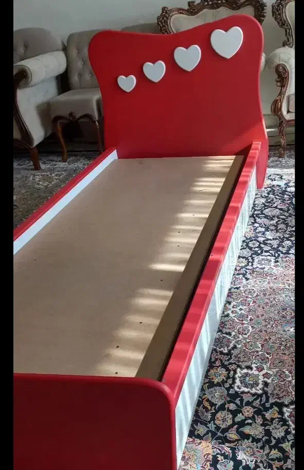 تخت|تخت و سرویس خواب|همدان, |دیوار