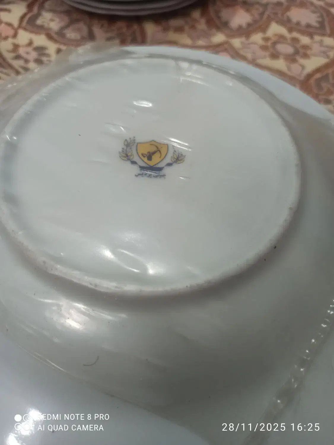 بشقاب خورشت خوری چینی پردیس ۶ تا|ظروف سرو و پذیرایی|فردیس, شهرک شهید حسینی|دیوار