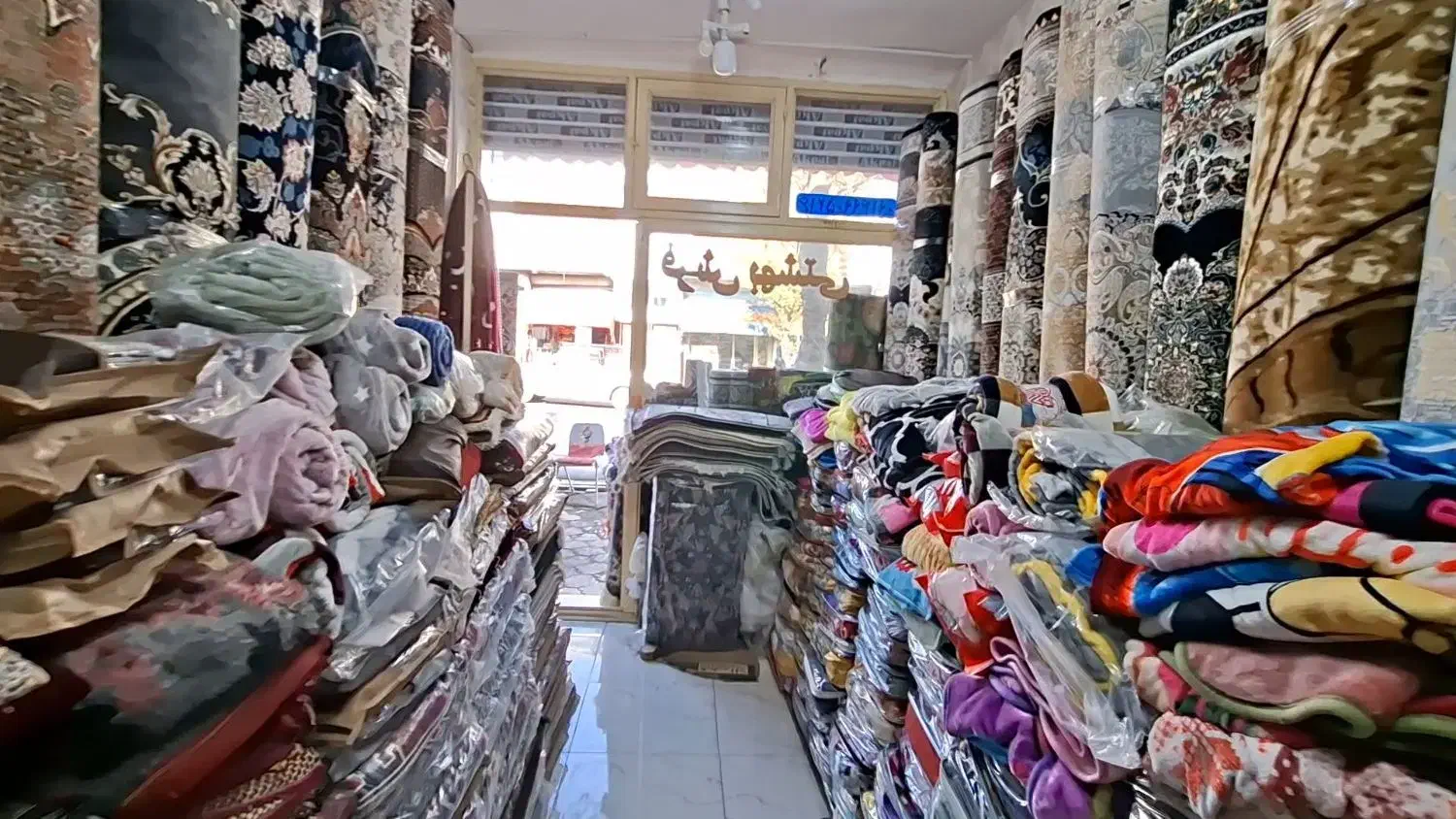 فروش مغازه در خ امام.بمتراژ۲۱متر.جنب هلال احمر|فروش مغازه و غرفه|مشگین شهر, |دیوار