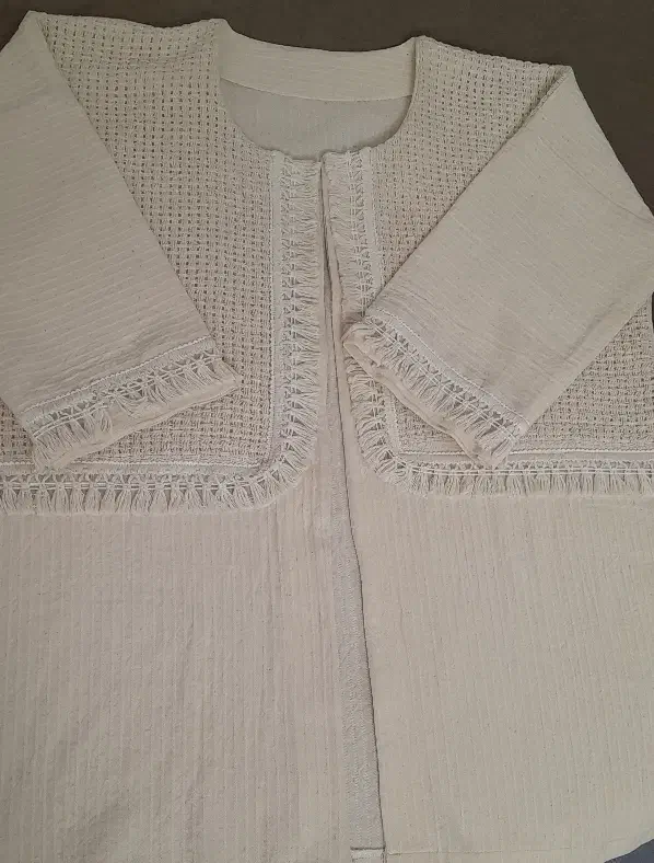 مانتو کنفی|لباس|تایباد, |دیوار