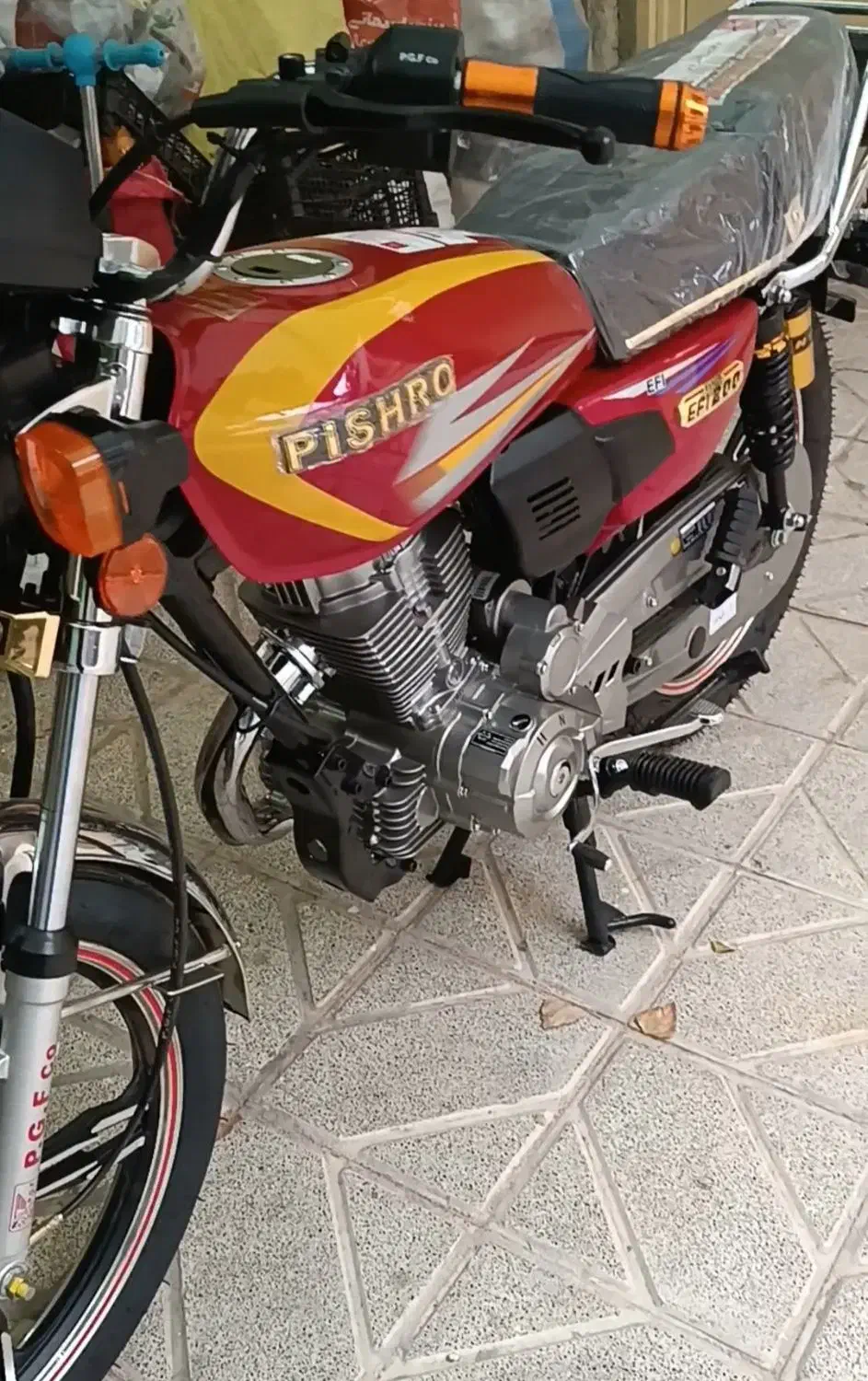 پیشرو 200 خشک|موتورسیکلت|مشهد, چهارچشمه|دیوار