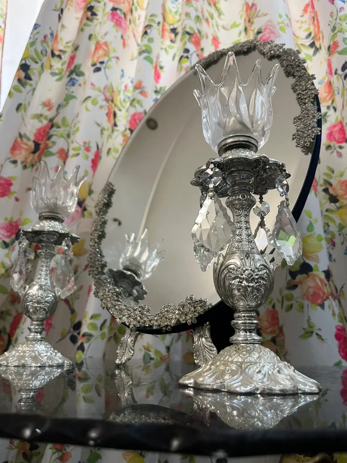 آینه و شمعدان عروس|آینه|لاهیجان, طالقانی|دیوار