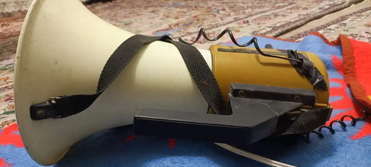 بلندگو قوی وبزرگ سالم|صوتی و تصویری|کرمانشاه, |دیوار