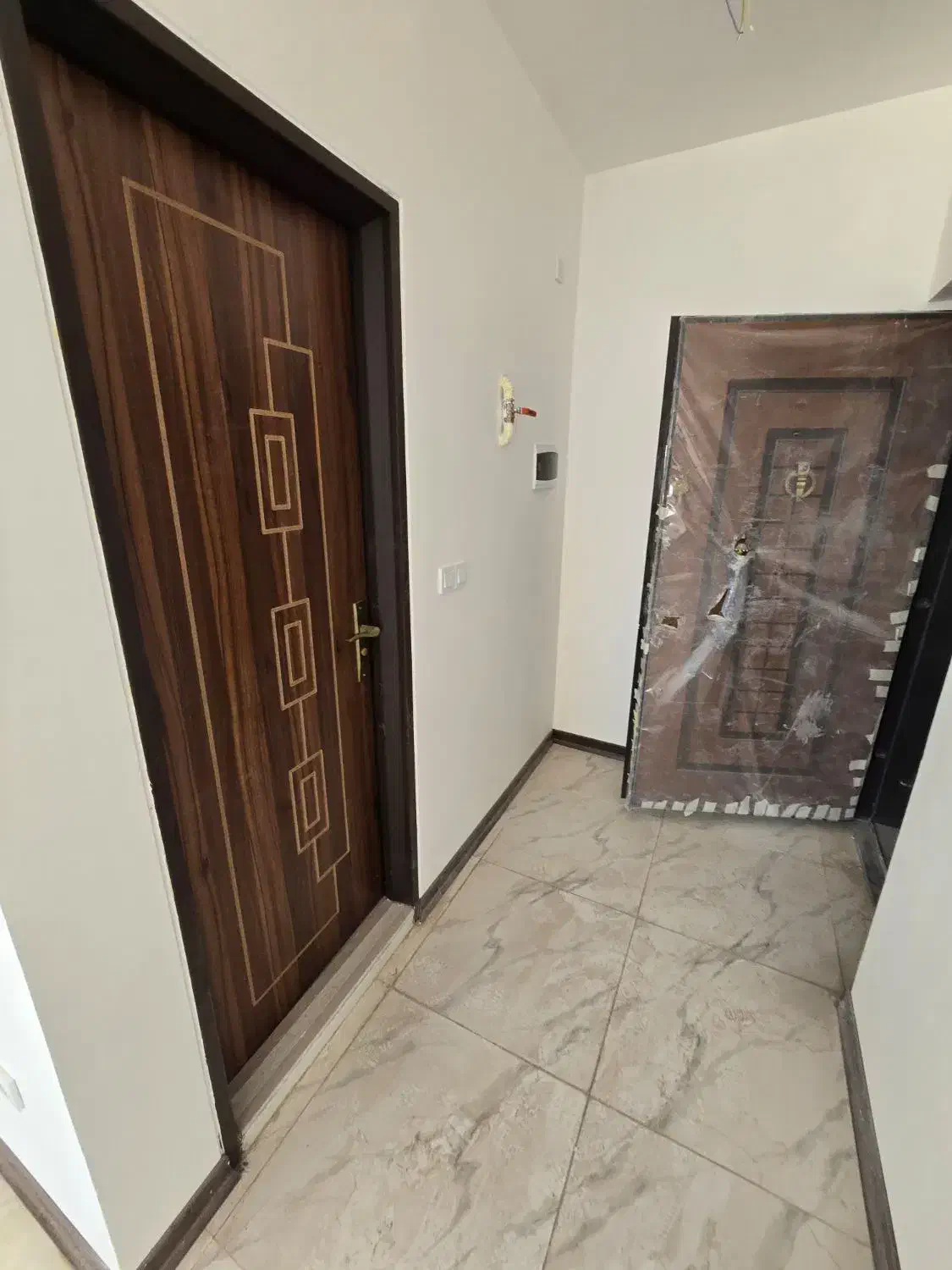 آپارتمان ۹۰ متر دوخواب نوساز فقط با پرداخت|فروش آپارتمان|یزد, |دیوار