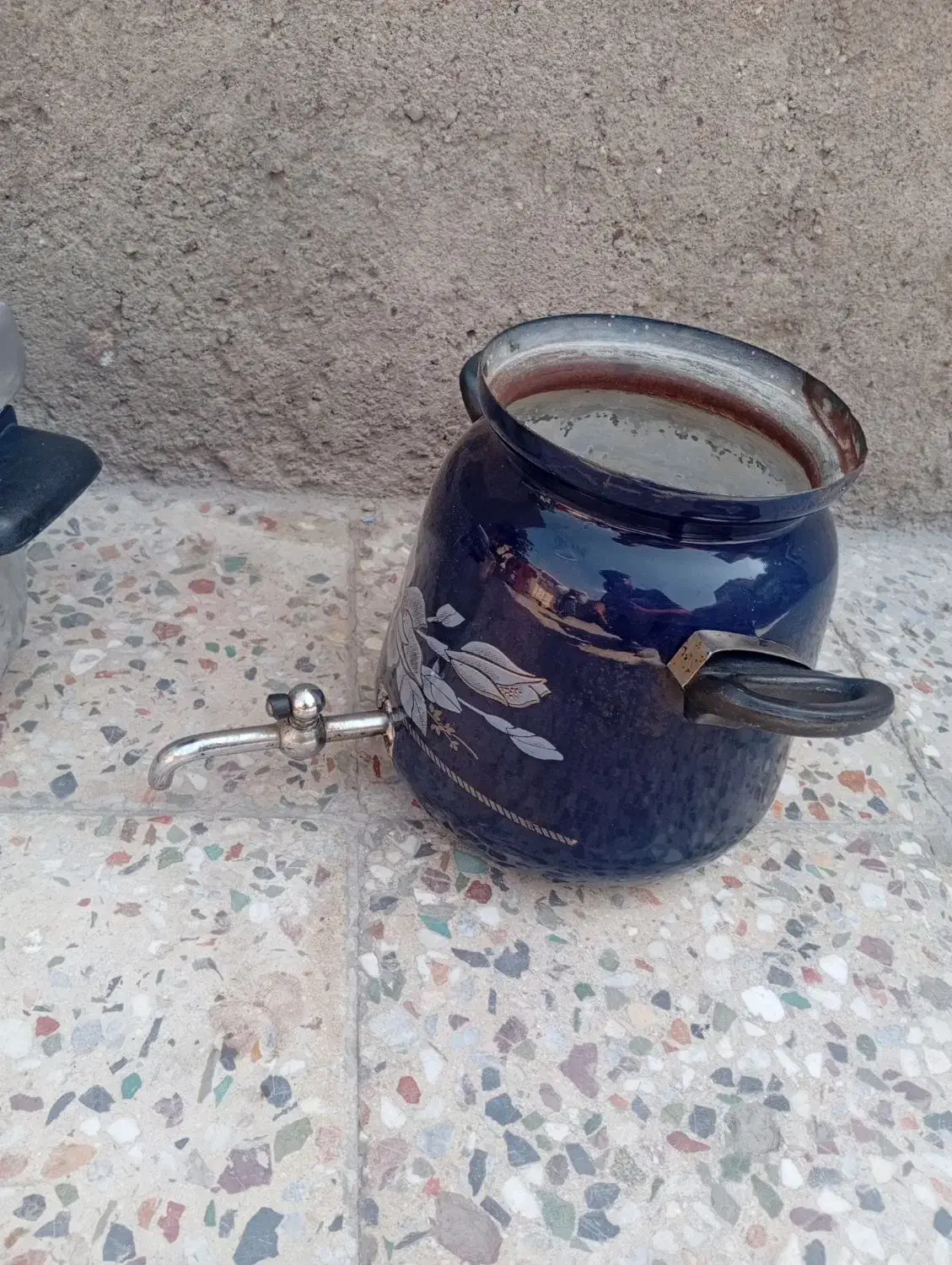 سماور و غیروغیره....|قوری، کتری، قهوه‌ساز دستی|اندیمشک, |دیوار