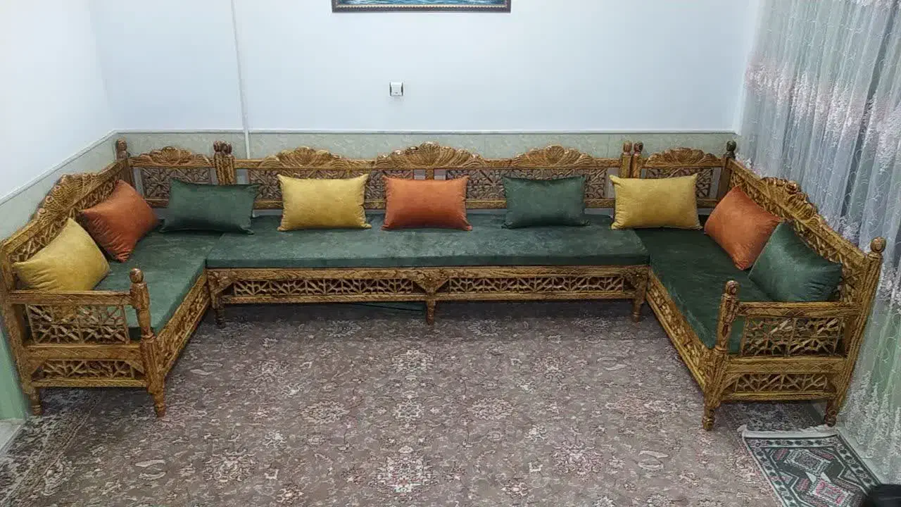 تخت سنتی  اصیل|مبلمان خانگی و میز عسلی|قم, کلهری|دیوار