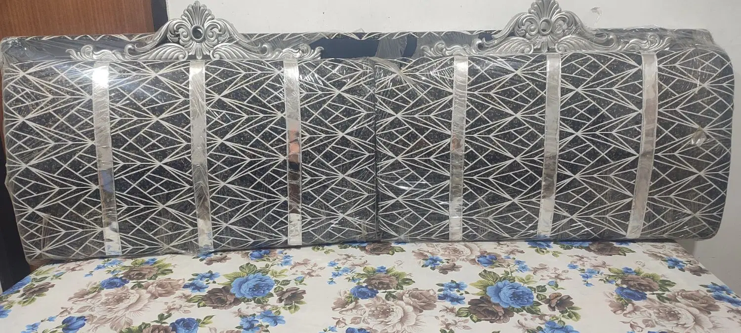خلیجی|پشتی|شوش, |دیوار