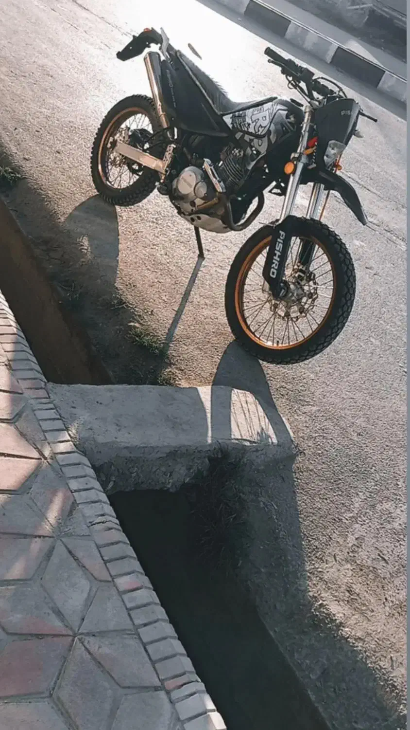 باسلام پیشرو گلد ۲۵۰ مدارک کامل پلاک ملی|موتورسیکلت|گمیشان, |دیوار