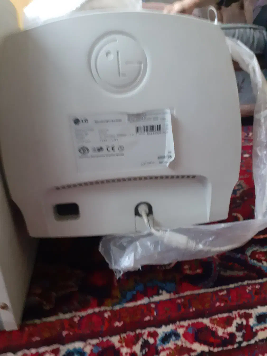 کامپیوترقدیمی الجی|رایانه رومیزی|میانه, |دیوار