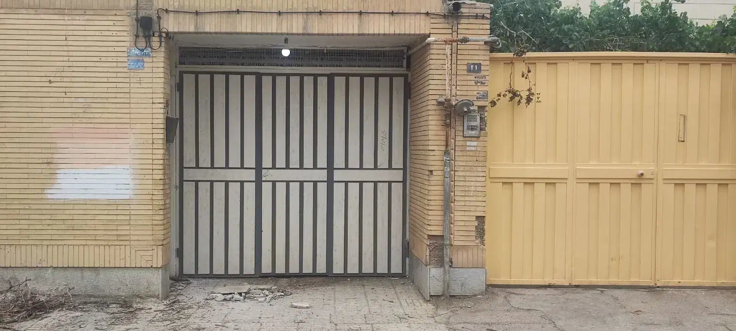 شیشه بری سکوریت.دوجداره و کرکره برقی|خدمات پیشه و مهارت|نجف‌آباد, امیرآباد|دیوار