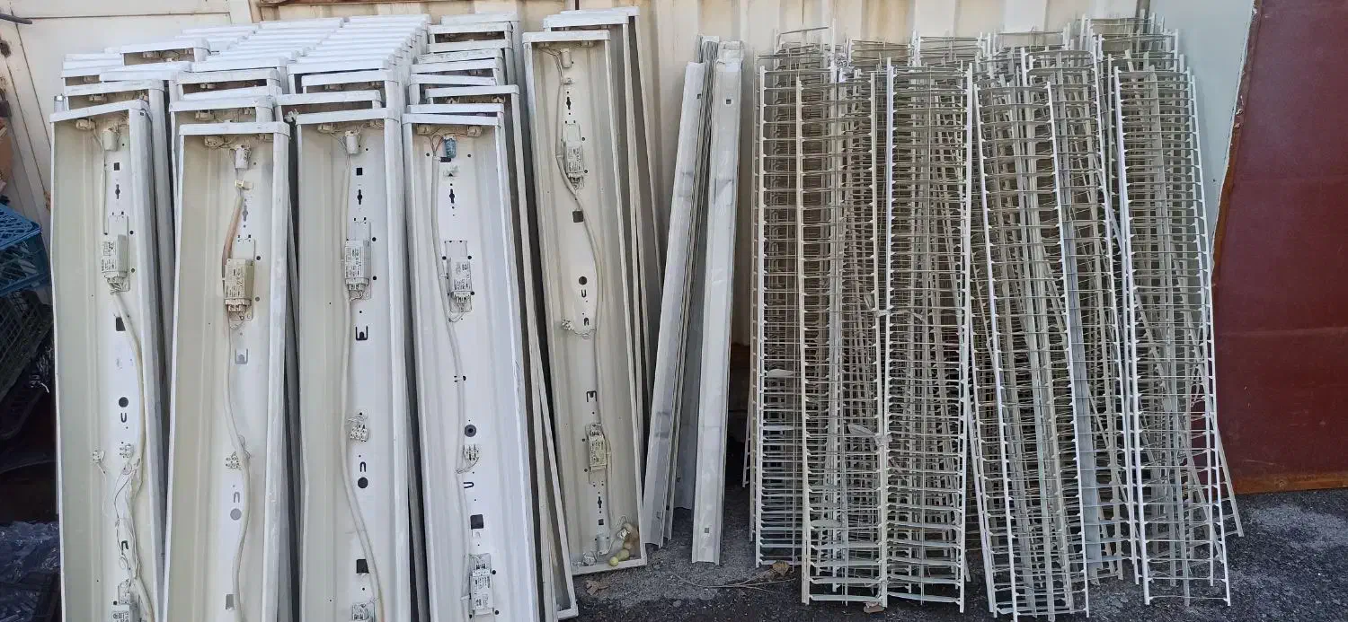 قاب مهتابی|لامپ و چراغ|اراک, |دیوار