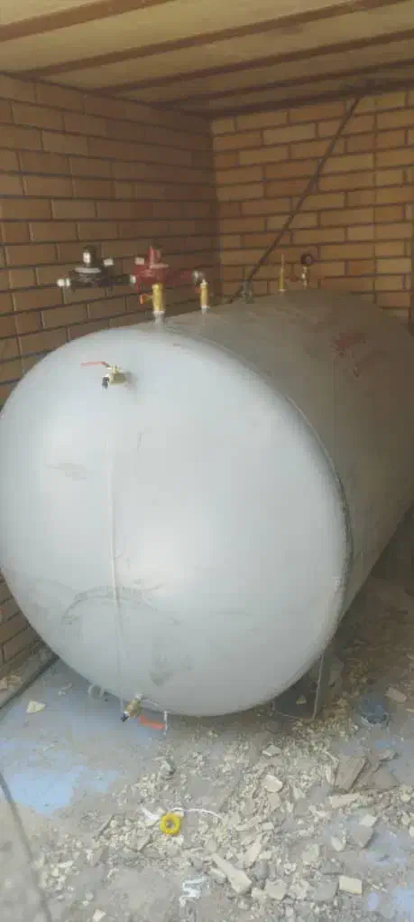 مخزن گاز مایع باغ ویلا رستوران|مصالح و تجهیزات ساختمان|شیراز, باغ تخت|دیوار