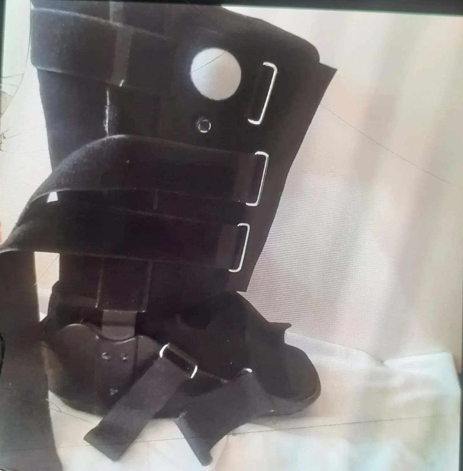 آتل|پزشکی|سلطانیه, |دیوار