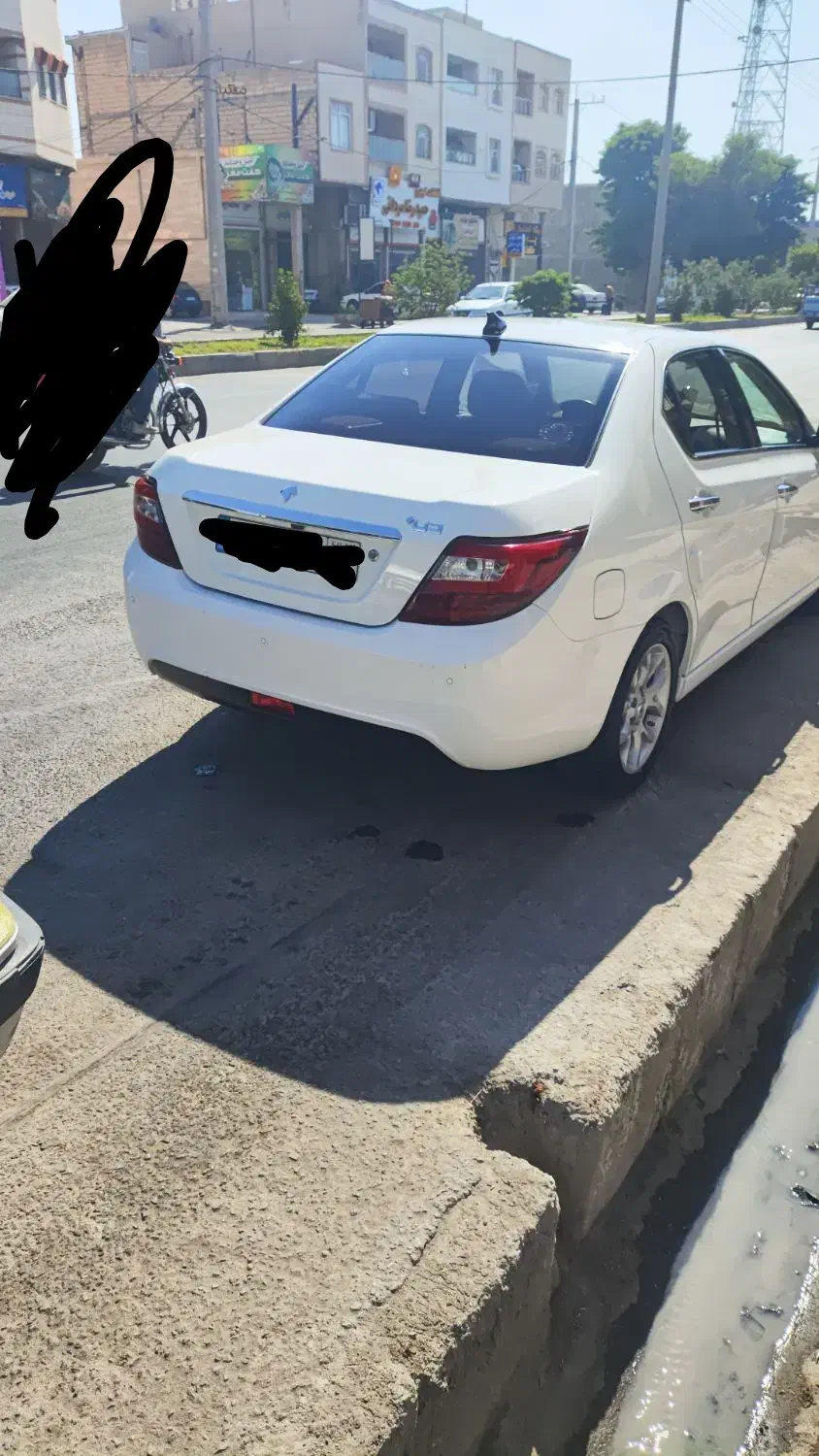 دنا پلاس 6 دنده توربو سفید 1402 esp دار کارکرد 27|خودرو سواری و وانت|کازرون, |دیوار