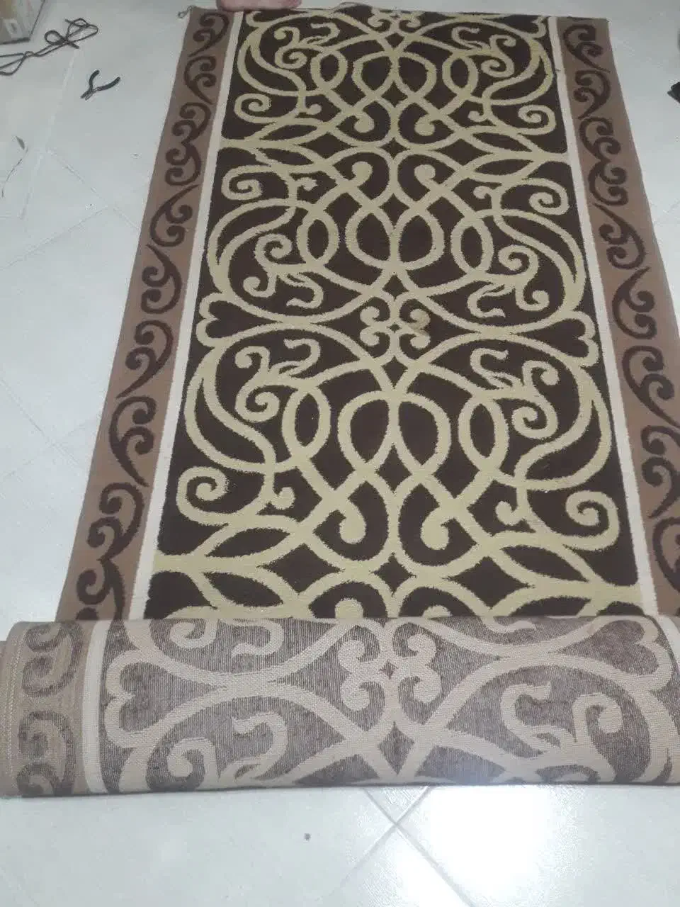 فرش راهرویی یا راه پله|فرش|اصفهان, عاشق‌آباد|دیوار