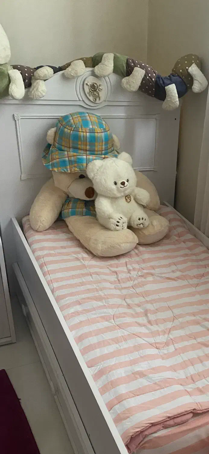 تخت نوزاد و کودک|اسباب و اثاث بچه|کرج, گوهردشت|دیوار