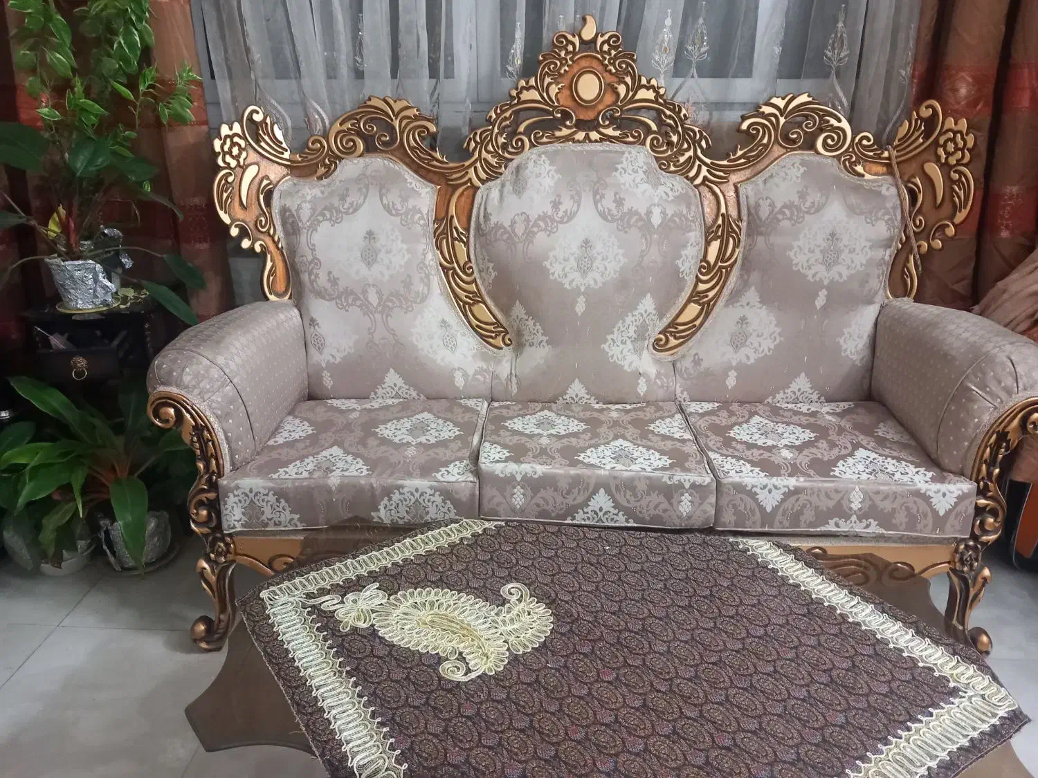 فروش مبلمان پذیرایی زیر قیمت|مبلمان خانگی و میز عسلی|اصفهان, مارچین|دیوار