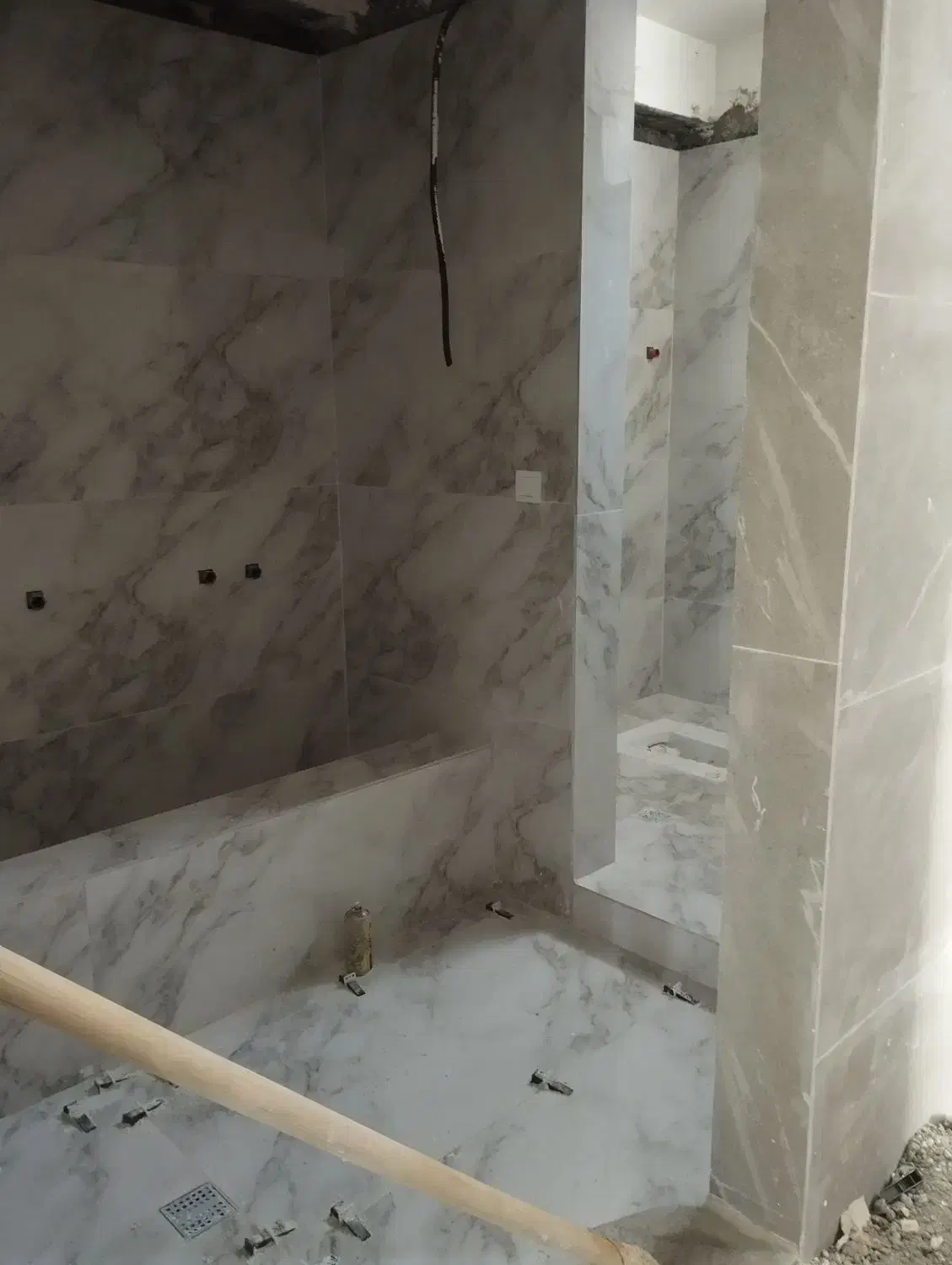 کاشیکاری با چسب، شهر جدید سهند|خدمات پیشه و مهارت|سهند, |دیوار