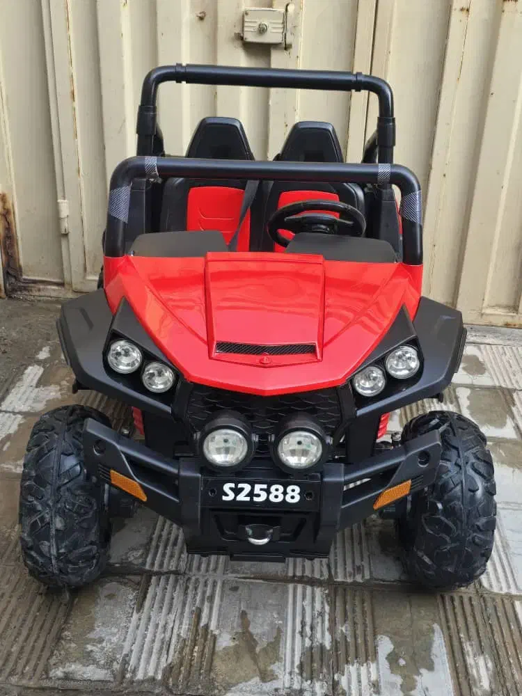 ماشین شارژی|اسباببازی بچه|سیرجان, |دیوار