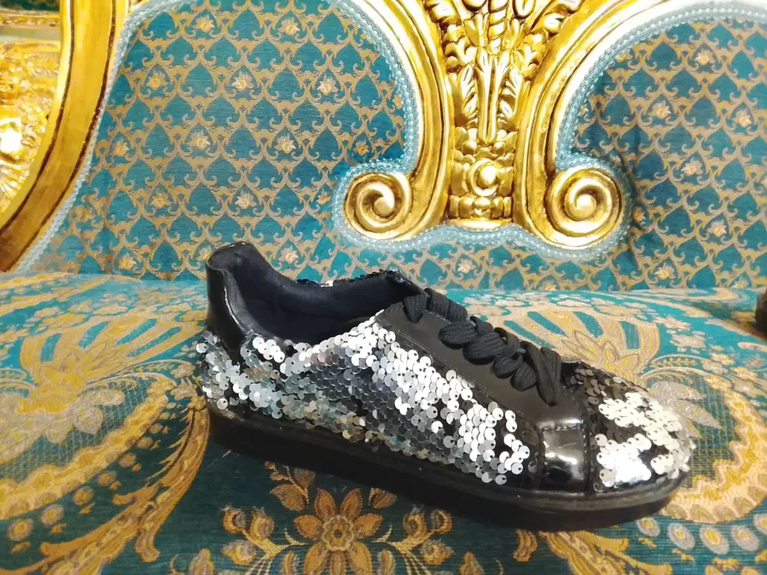 کفش دخترانه|کیف، کفش، کمربند|شیراز, شیمی گیاه|دیوار