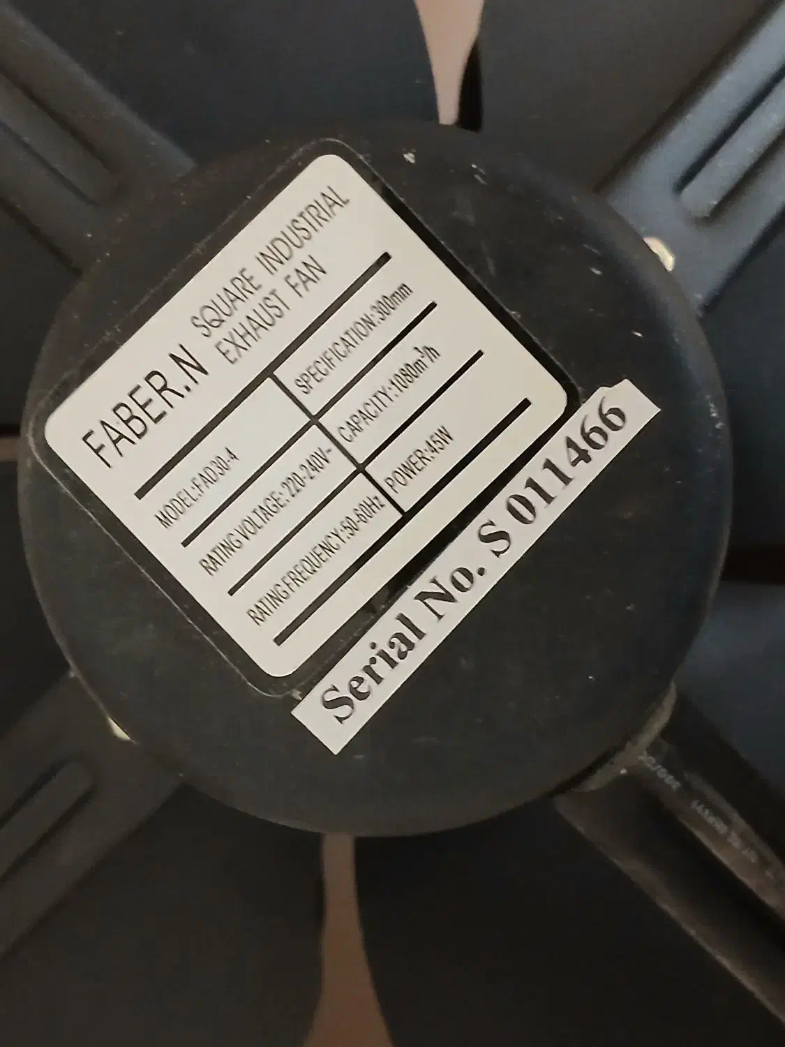 هواکش خارجی|پنکه و تصفیهکنندهٔ هوا|تبریز, |دیوار