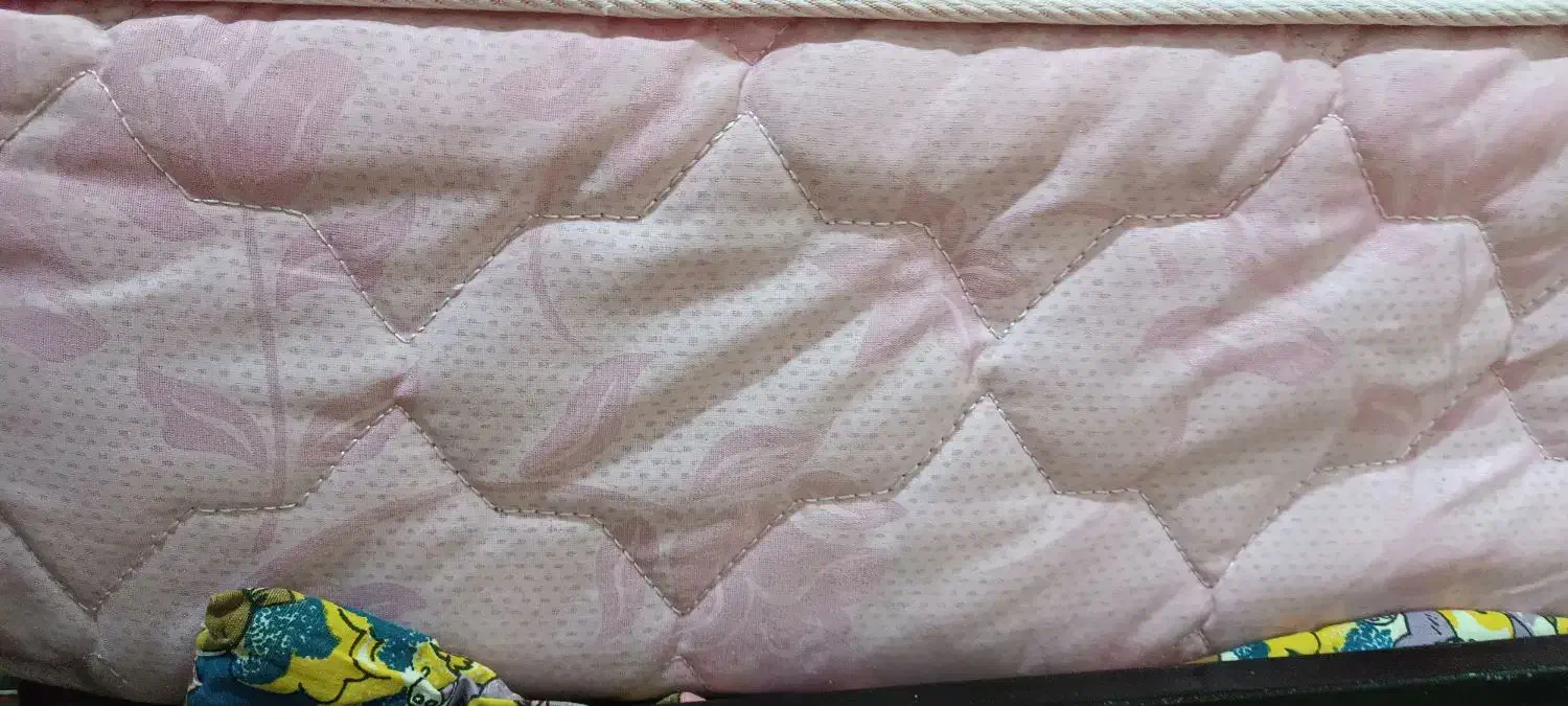 تشک تخت|رختخواب، بالش، پتو|همدان, |دیوار