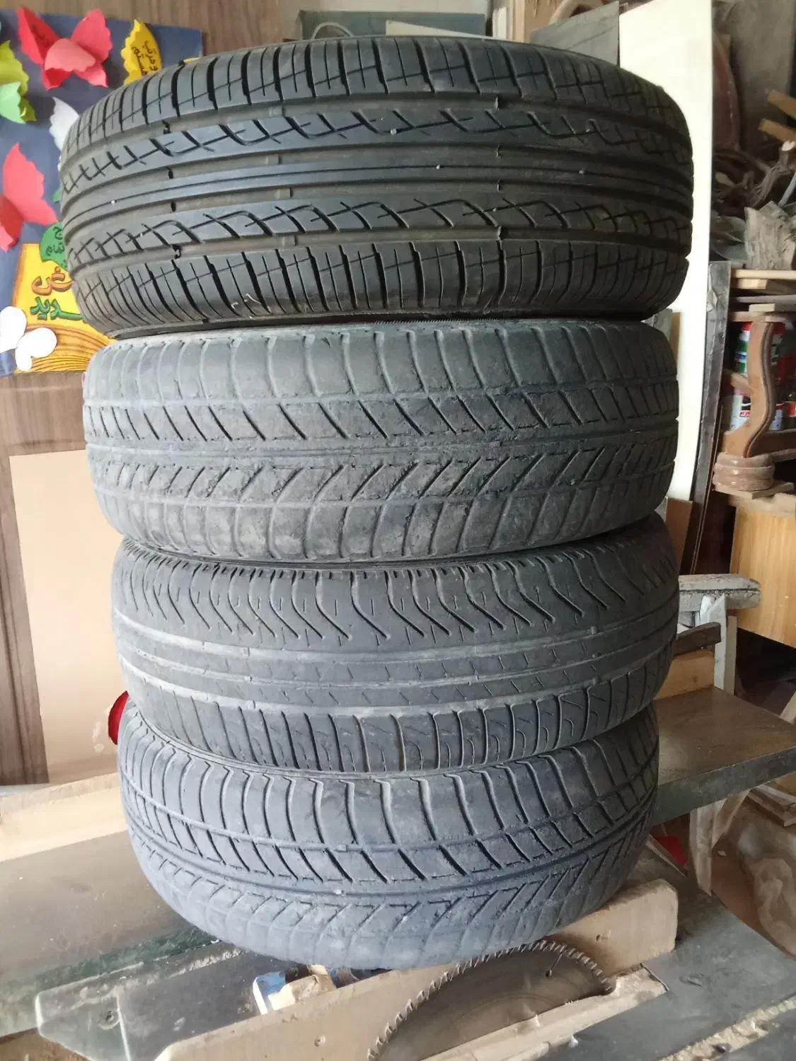 لاستیک|قطعات یدکی و لوازم جانبی|تربت‌حیدریه, کلاته توکلی|دیوار