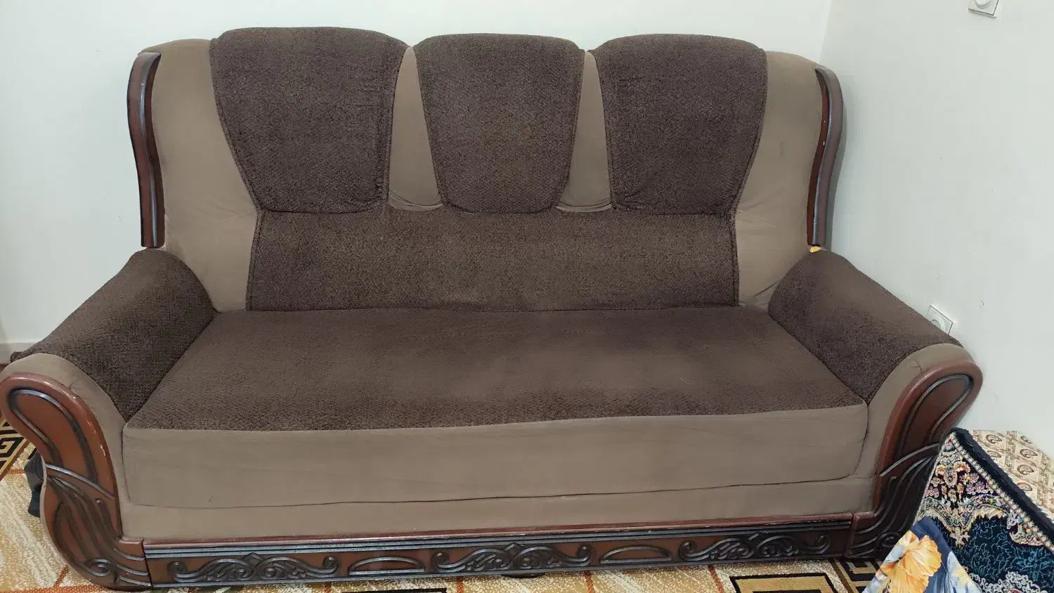 مبل راحتی|مبلمان خانگی و میز عسلی|کبودرآهنگ, |دیوار