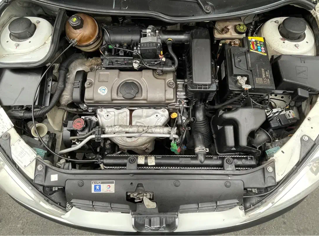 پژو ۲۰۶ تیپ ۳ مدل ۱۳۹۰ کم کار تمیز|خودرو سواری و وانت|تهران, شادمان|دیوار