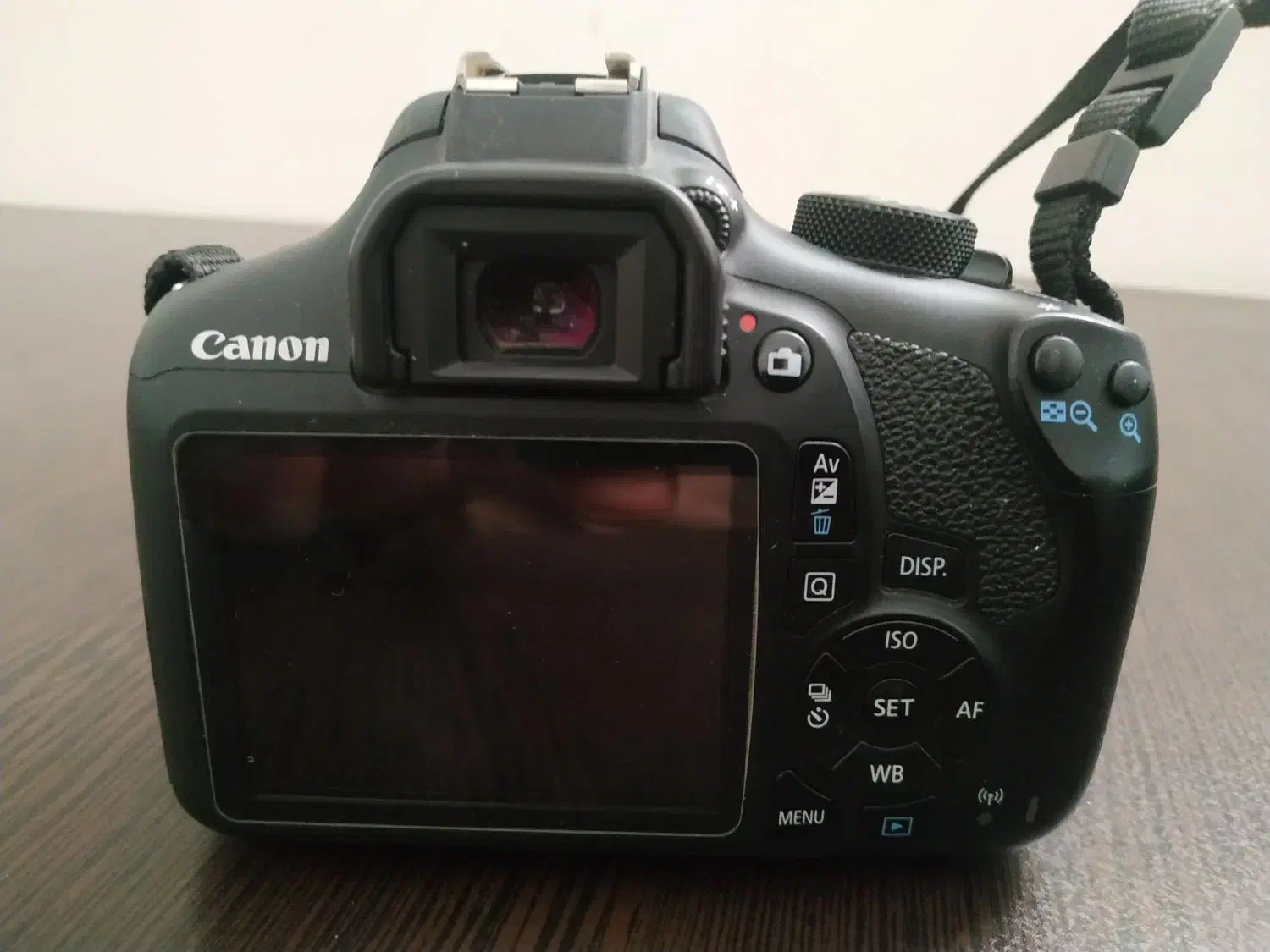 دوربین canon1300d|دوربین عکاسی و فیلم‌برداری|قم, کیوانفر|دیوار
