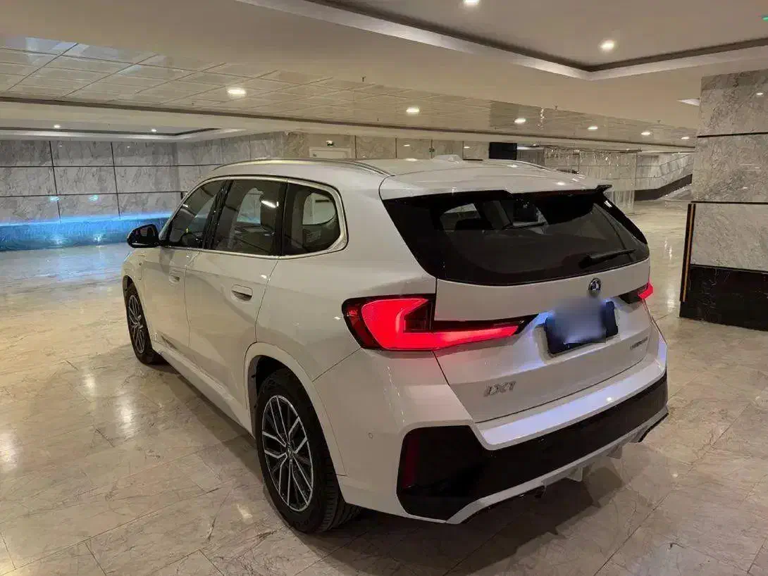 BMW IX1|خودرو سواری و وانت|تهران, نیاوران|دیوار