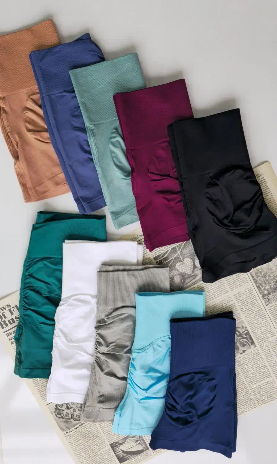 لباس ورزشی زنانه|لباس|شیروان (خراسان), |دیوار