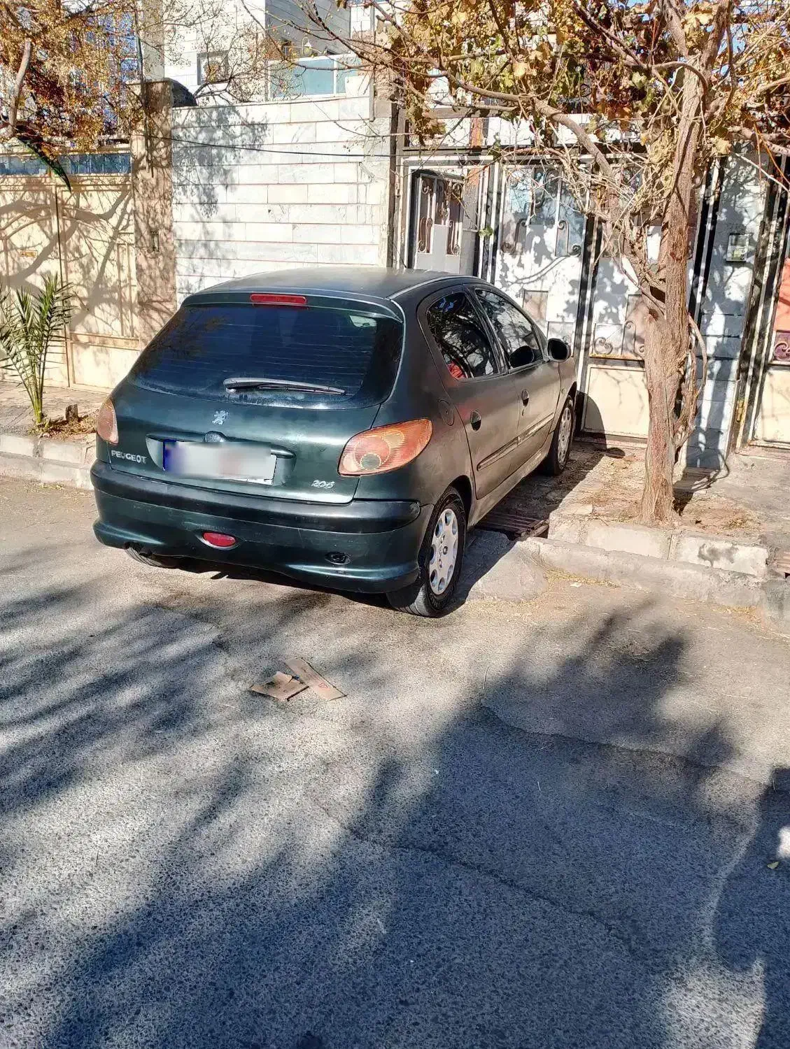 206مدل82|خودرو سواری و وانت|بیرجند, |دیوار