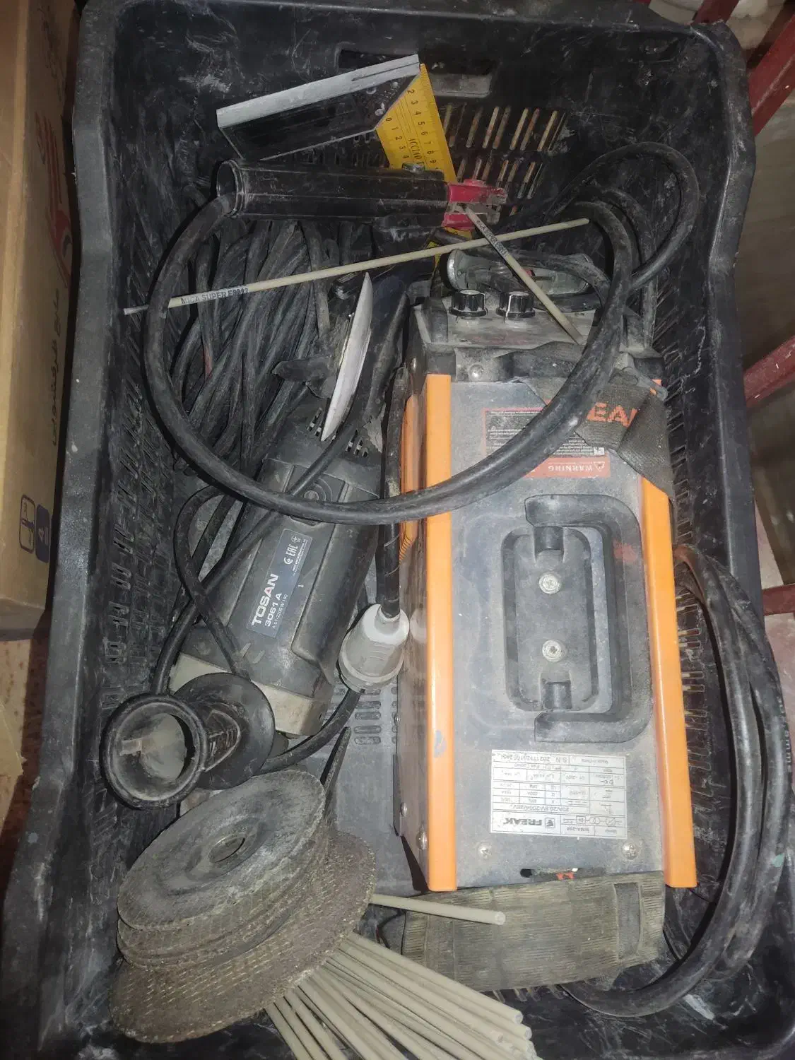 متورجوش ۲۰۰آمپر .و سنگ فرز بزرگ توسن|ابزارآلات|میبد, |دیوار