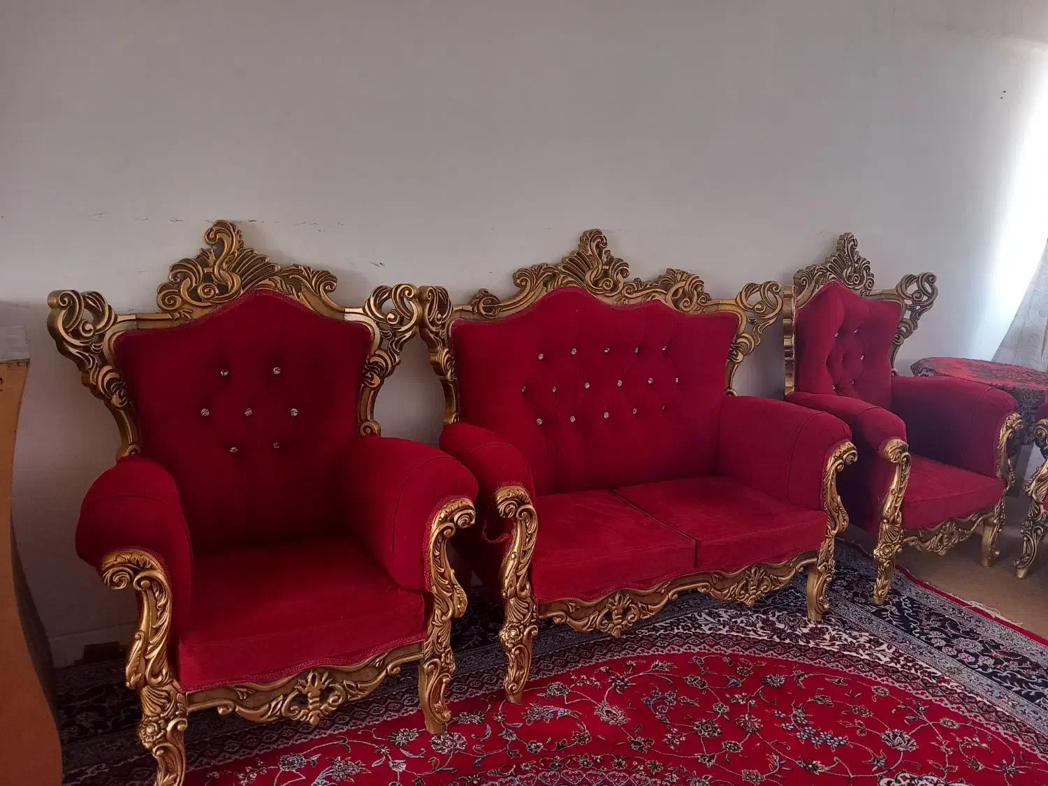 مبلمان هفت نفره|مبلمان خانگی و میز عسلی|فولادشهر, B1|دیوار