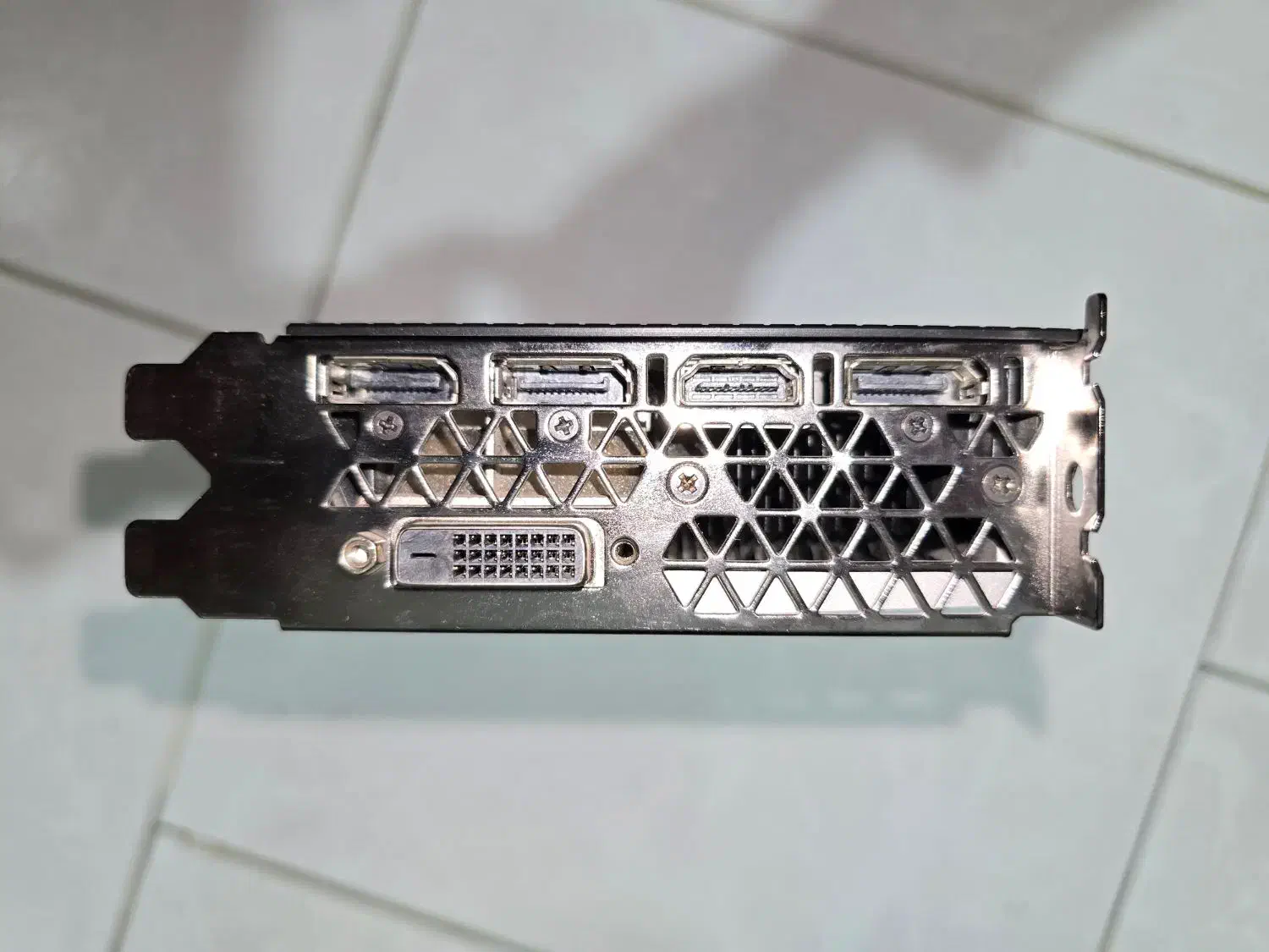 کارت گرافیک 1070 8 گیگ|قطعات و لوازم جانبی رایانه|تهران, دبستان|دیوار