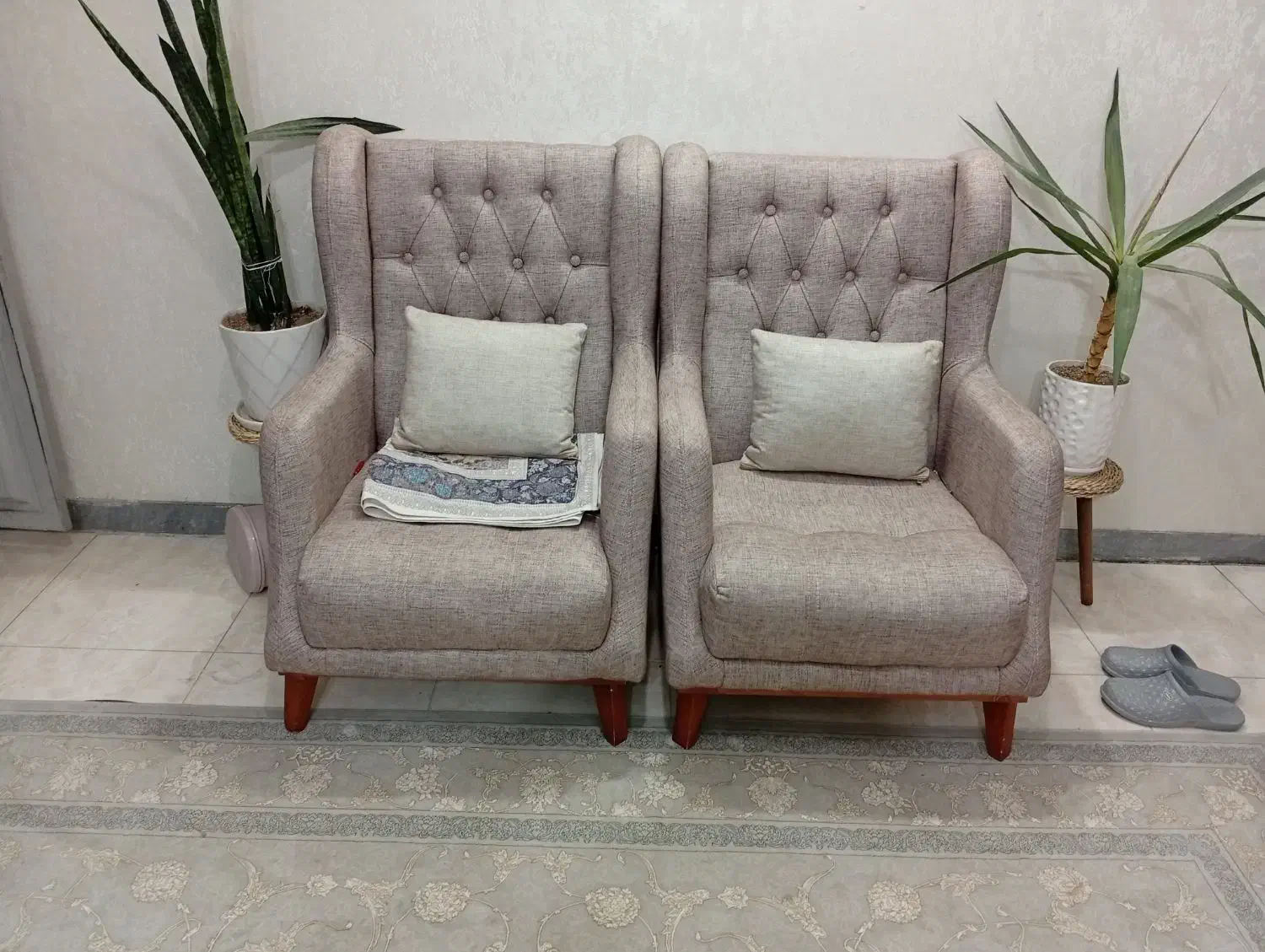 مبل وقالی درحدنو بدون هیچ اسیبی|مبلمان خانگی و میز عسلی|اهواز, شریعتی جنوبی|دیوار