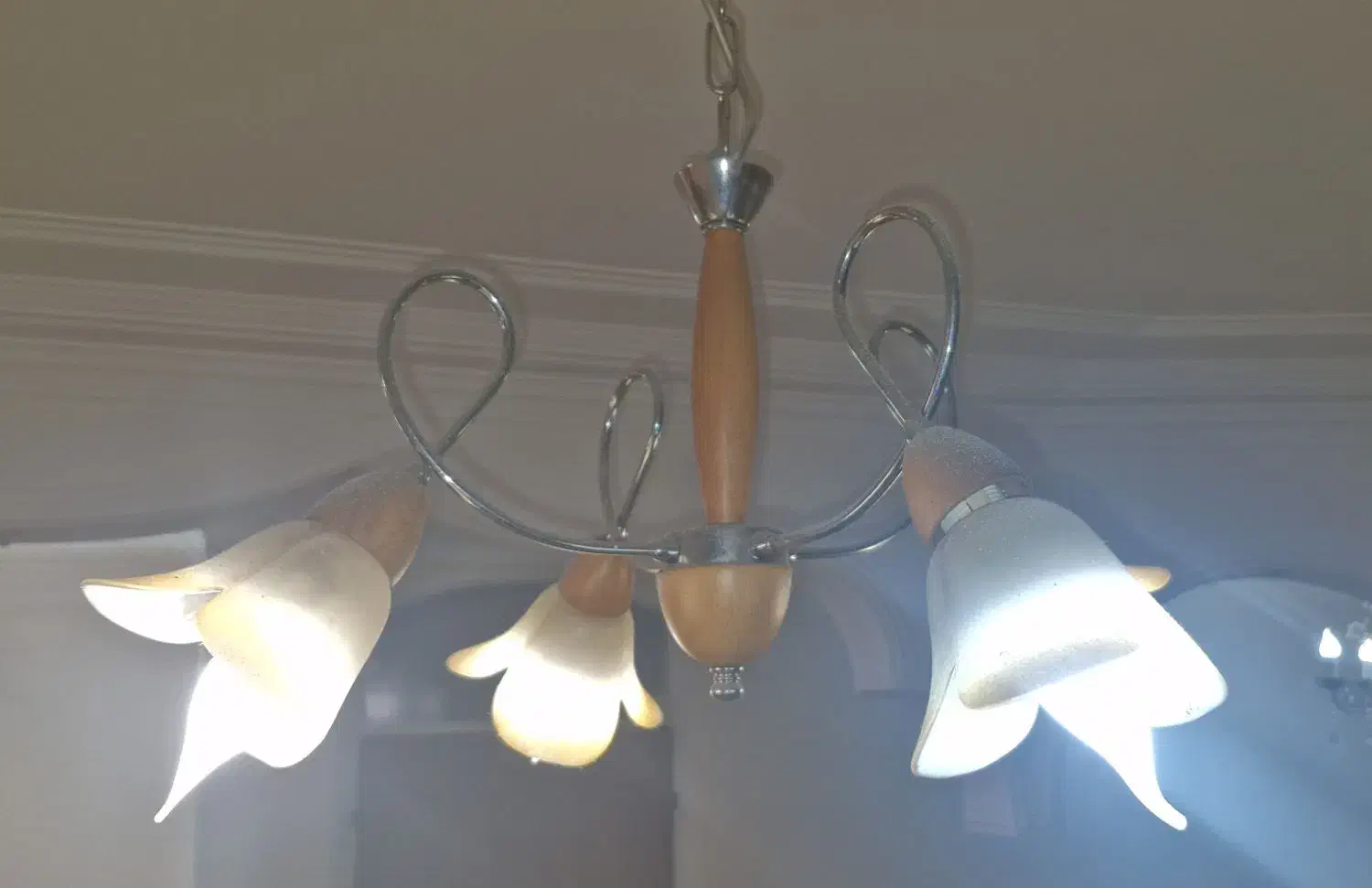 لوستر چهارشاخه|لوستر و چراغ آویز|تبریز, |دیوار