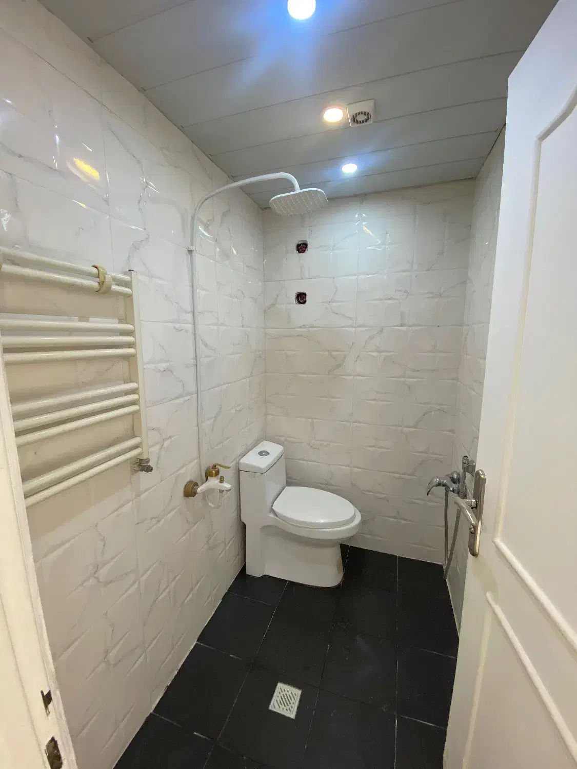 ۹۰متر+۸متر تراس/صیاد۵۹/بازسازی شده|فروش آپارتمان|مشهد, هفت تیر (نه دره)|دیوار