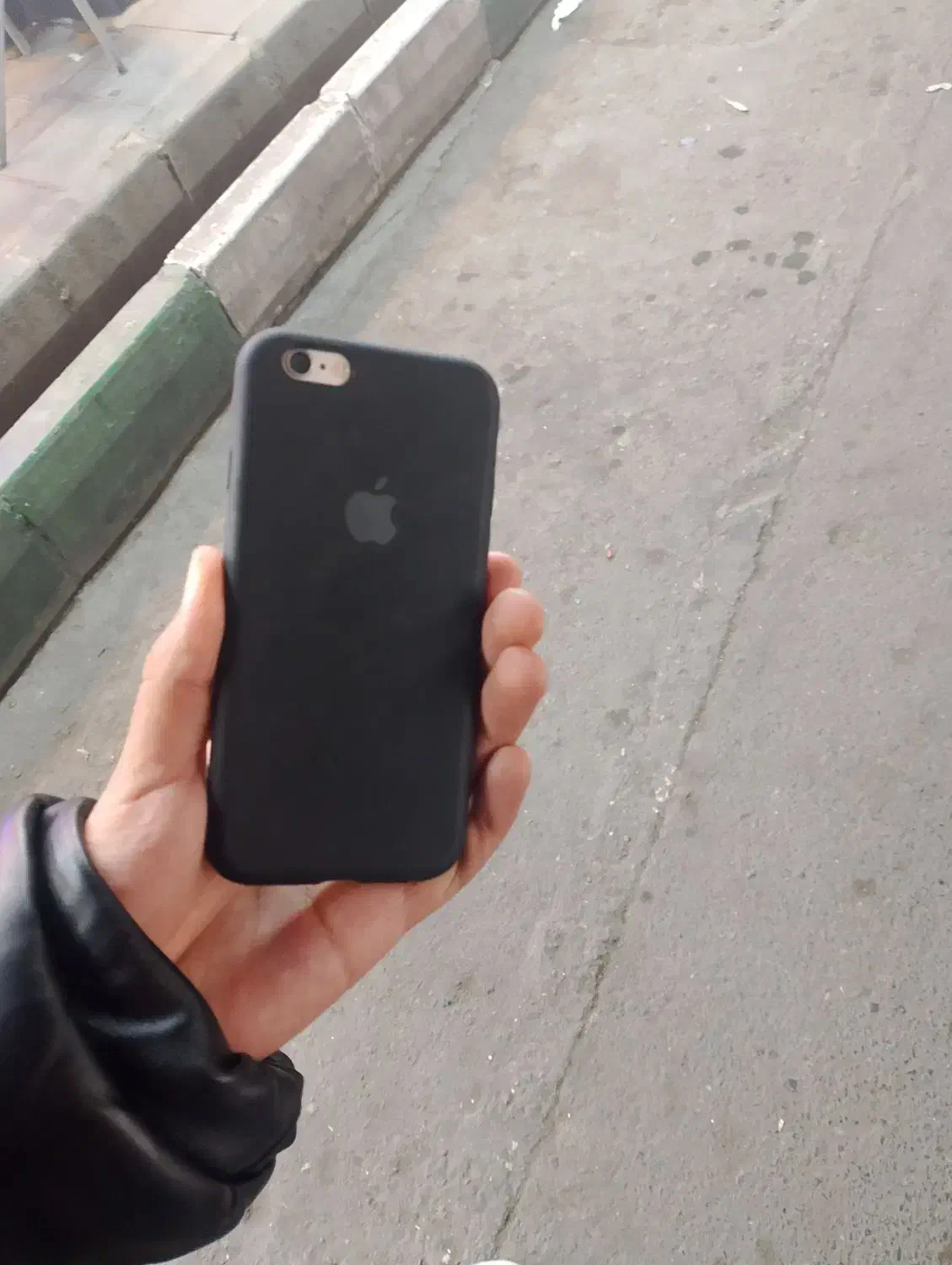 ایفون 6|موبایل|قم, چهار مردان|دیوار