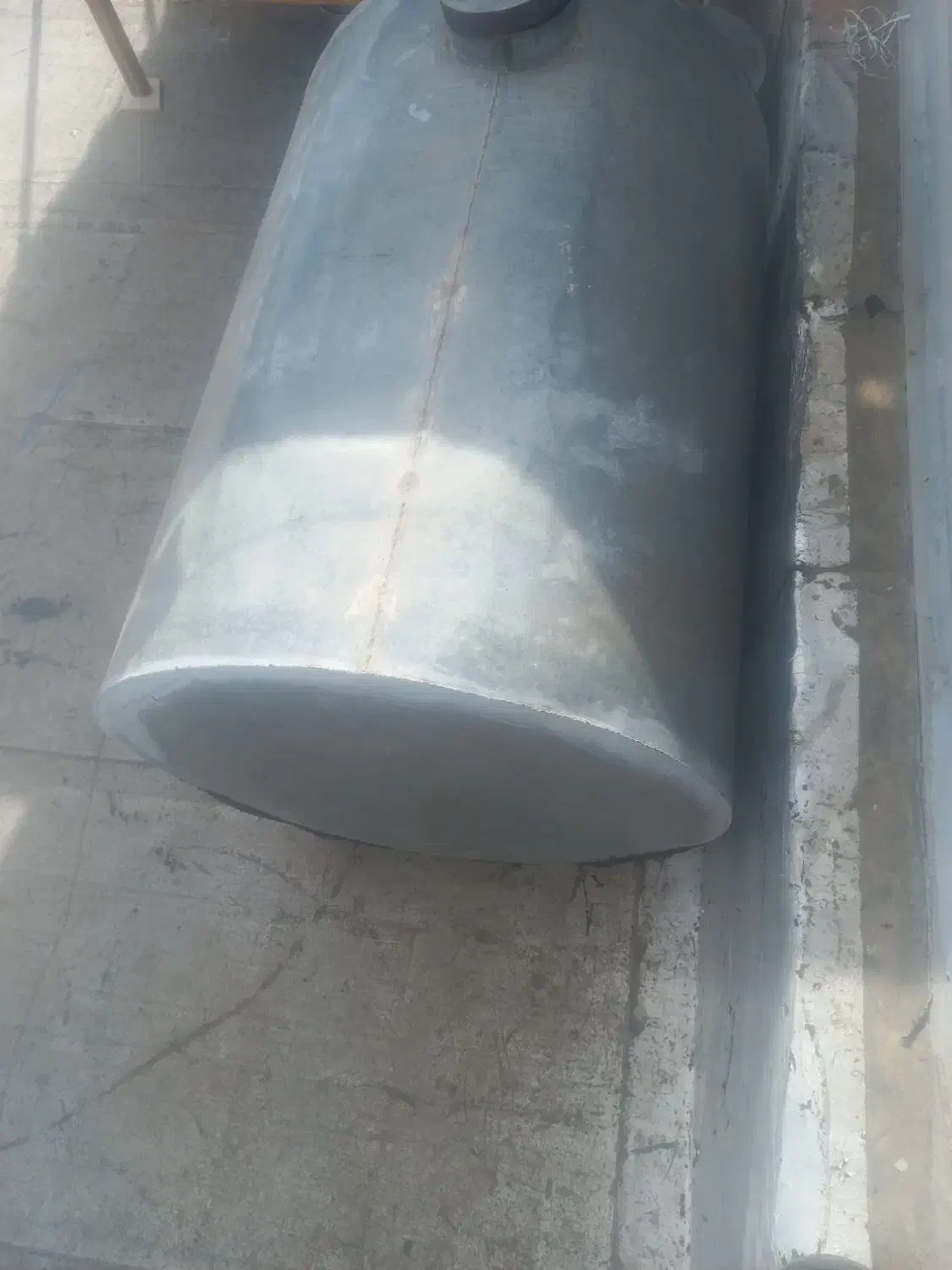 تانکر آب ۱۰۰۰ لیتری|مصالح و تجهیزات ساختمان|بومهن, |دیوار