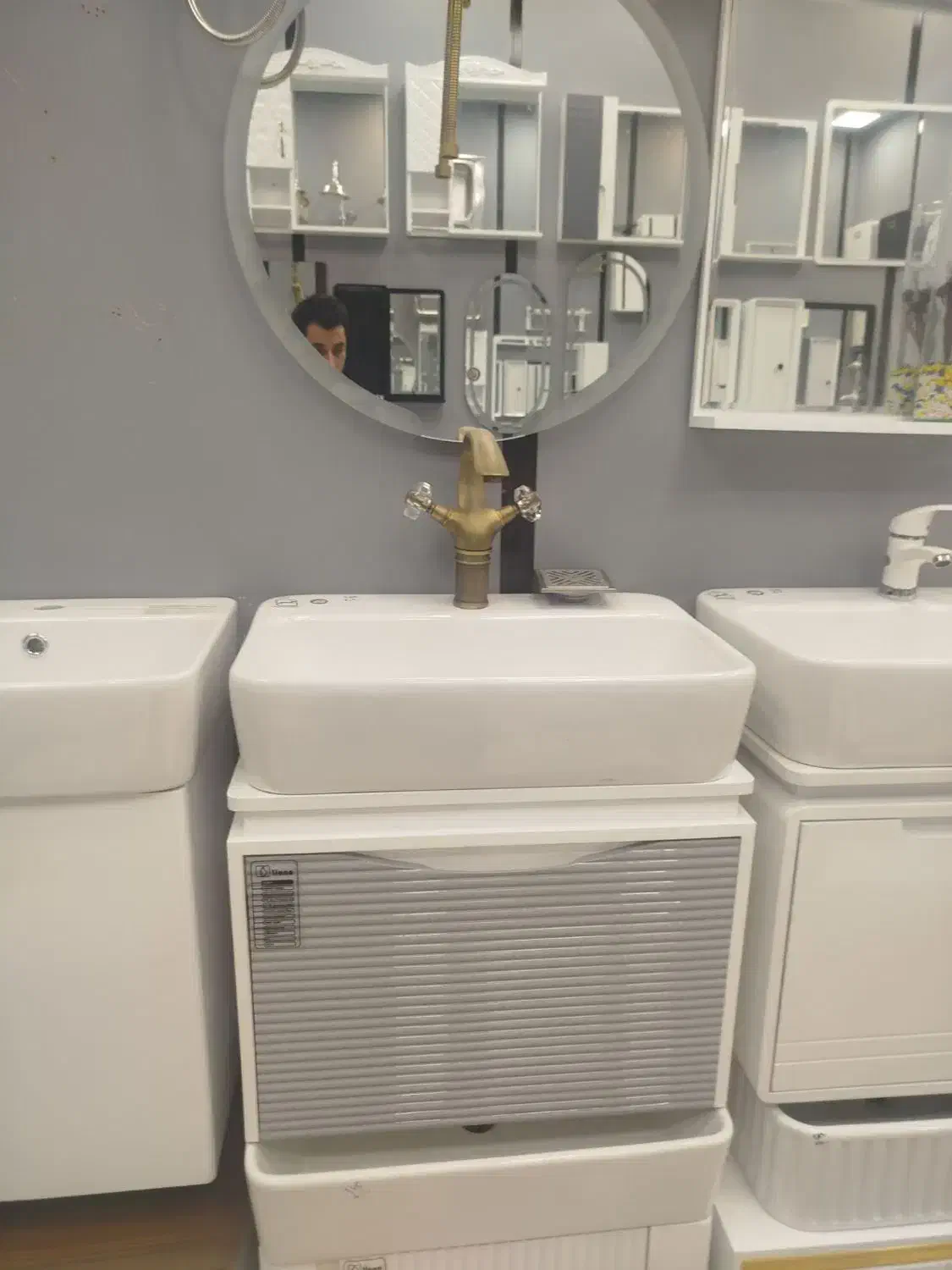 تولیدی کابینت روشویی|لوازم سرویس بهداشتی|مشهد, عامل|دیوار