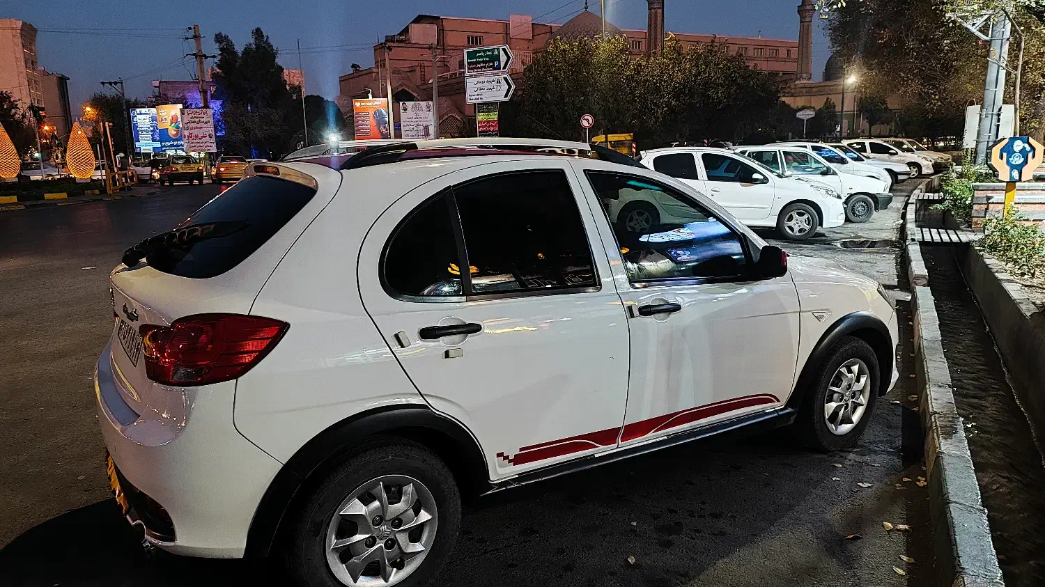 فروش کوئیکRمدل1402|خودرو سواری و وانت|اهواز, نادری|دیوار