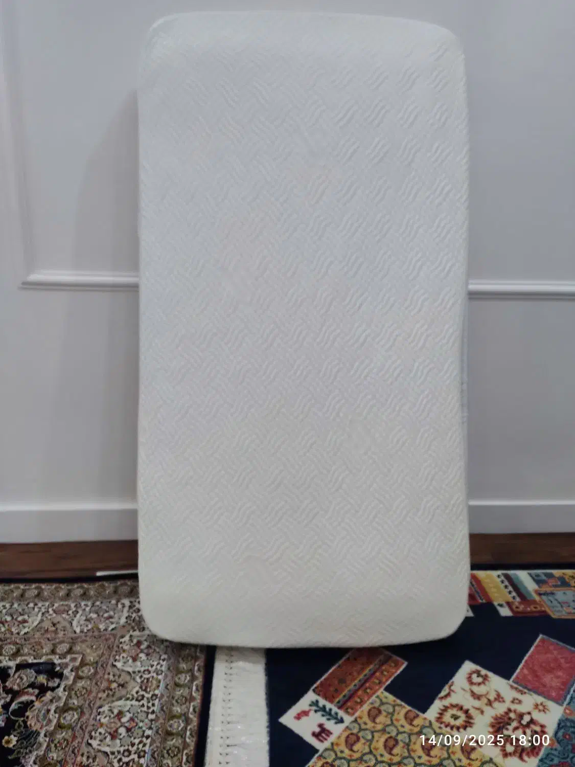 تشک خوشخواب بچه|تشک تختخواب|کرج, برغان|دیوار