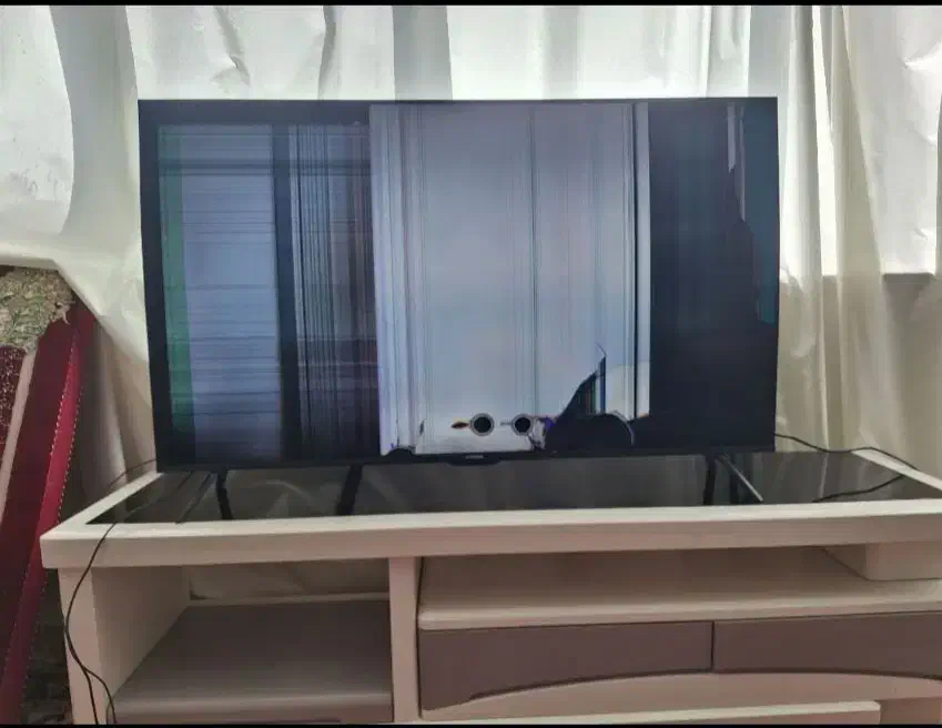 خریدار تلویزیون خراب و شکسته|تلویزیون و پروژکتور|تبریز, |دیوار